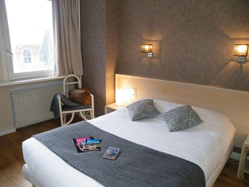 Brit Hotel Roanne - Le Grand Hotel Rom bilde