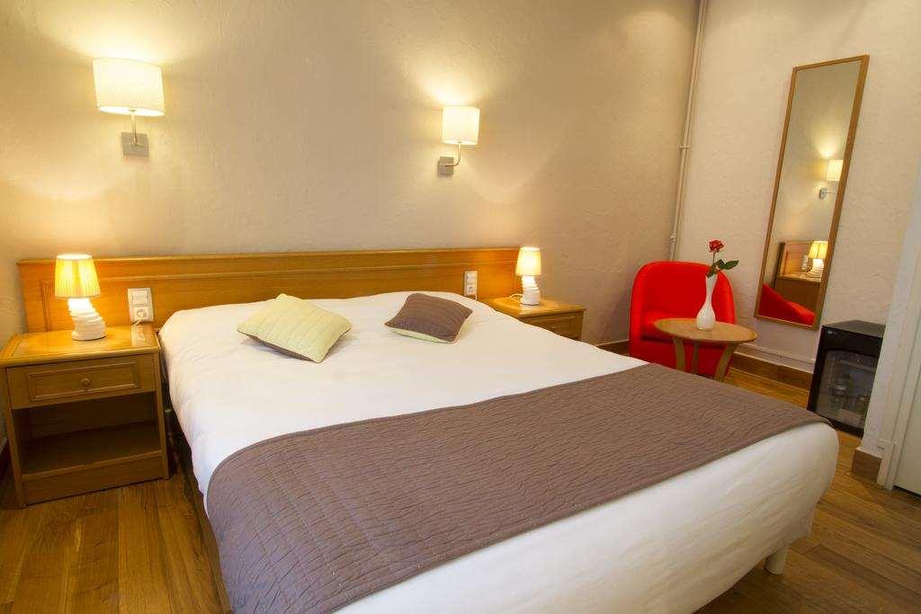 Brit Hotel Roanne - Le Grand Hotel Rom bilde