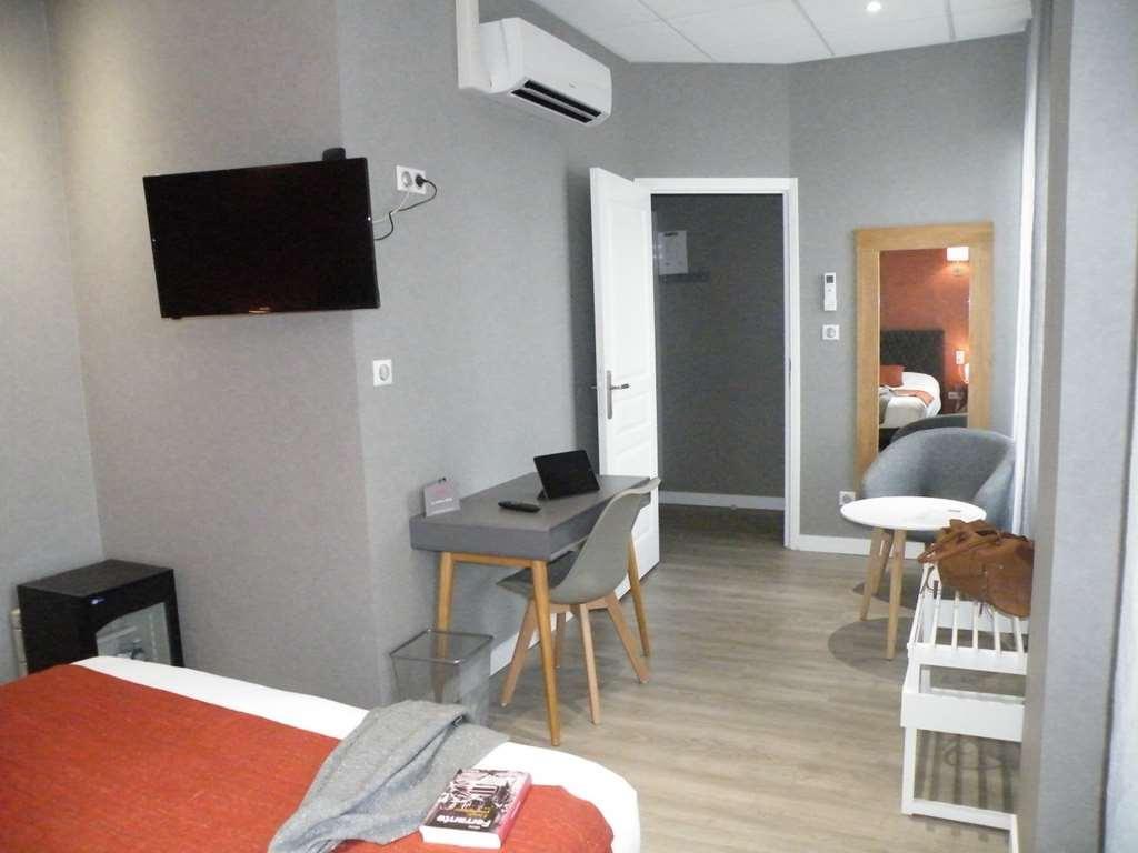 Brit Hotel Roanne - Le Grand Hotel Rom bilde